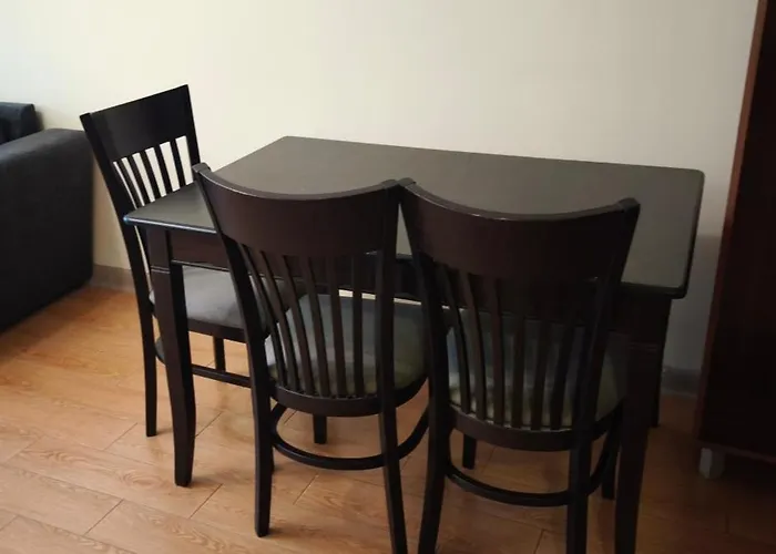 One Bedroom 2 - Restaurant Stadium Apartment